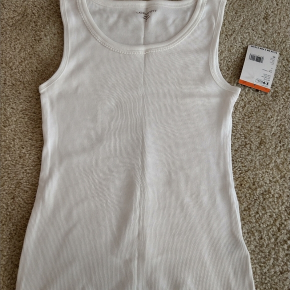 Tank tops - Picture 4 of 7